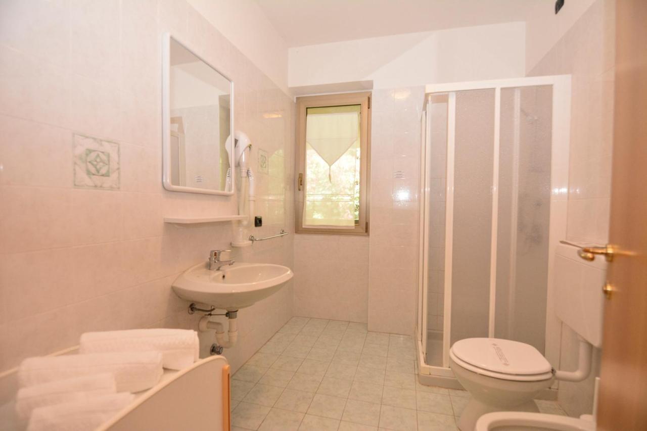 Residence Lido Hotel Malcesine Ruang foto