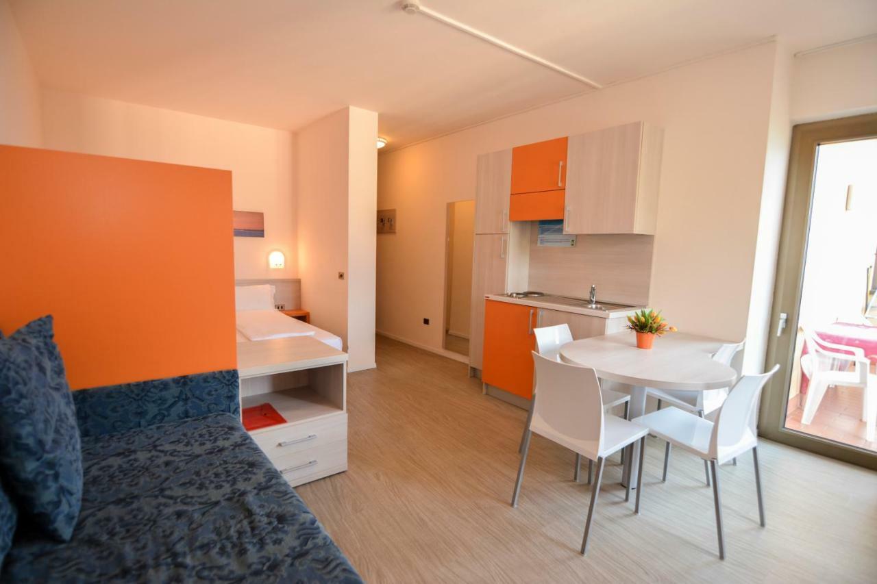 Residence Lido Hotel Malcesine Bagian luar foto