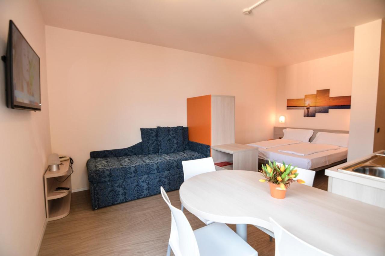 Residence Lido Hotel Malcesine Bagian luar foto
